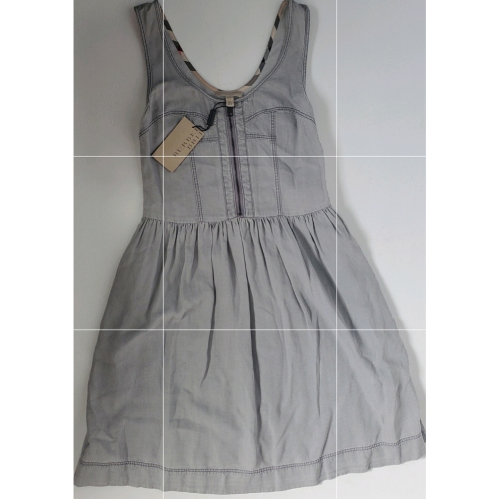 Burberry Brit Sleeveless Light Gray Dress